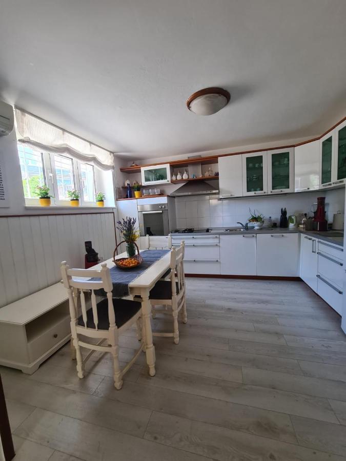 Apartmani Maretimo Primošten Zewnętrze zdjęcie